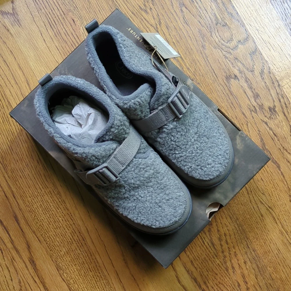 NIB Chaco Ramble Fluff Bootie Light Grey Color Kids Size 5